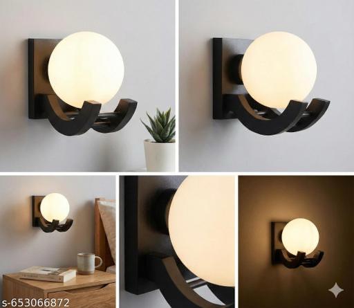 Modern Wall Sconce with Round Globe Light – Elegant & Minimalist Wall Lamp